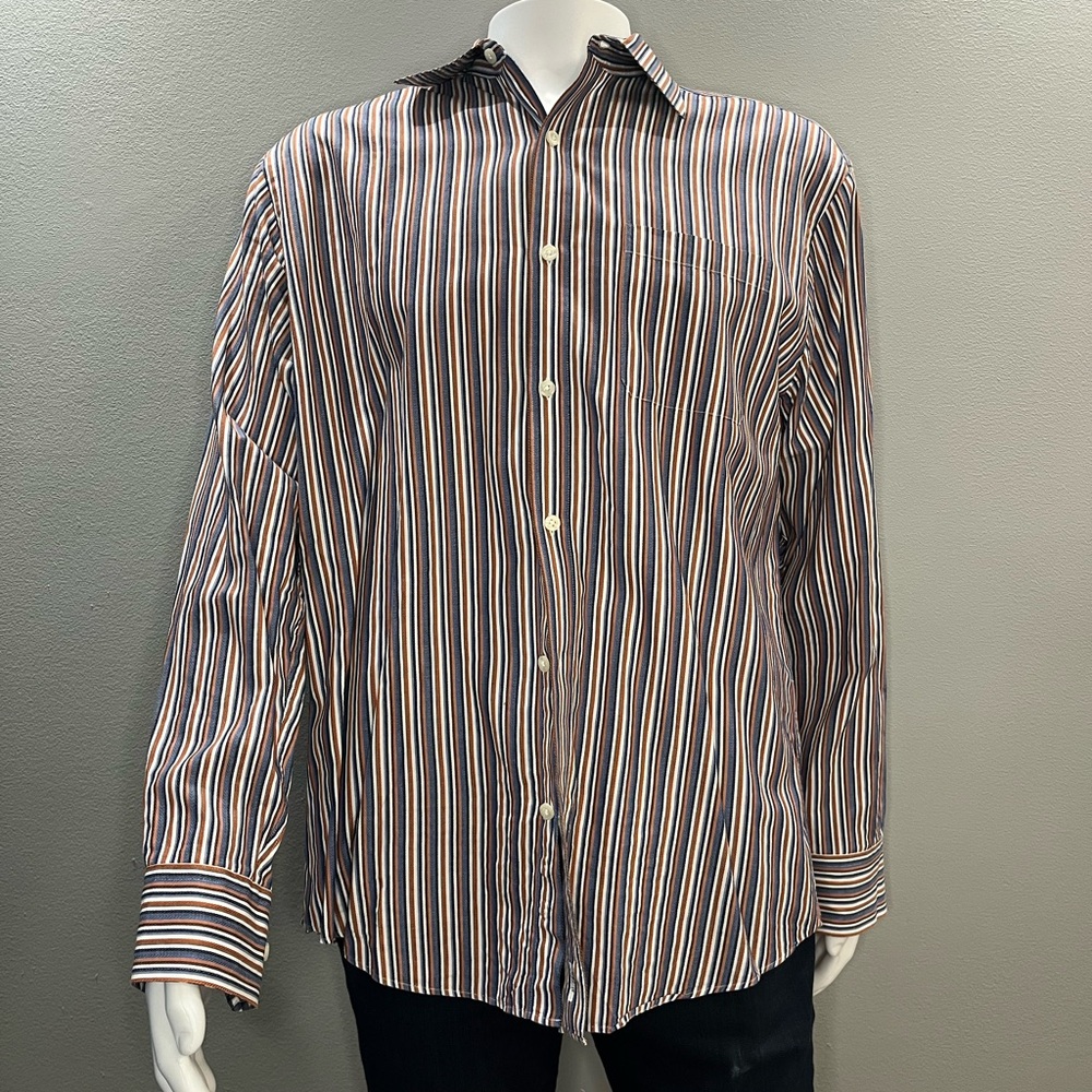Johnston and Murphy striped dress shirt with cuff and collar detail